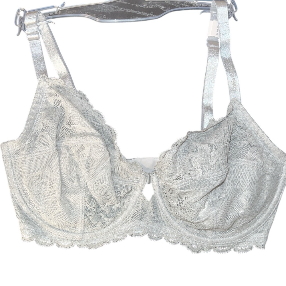 NWT Calvin Klein Seductive Comfort Gray Women’s Bra Sz 34DD